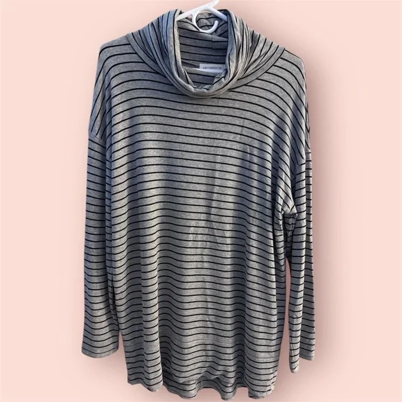 Liz Claiborne Long Sleeve Pullover Turtleneck Top - Picture 1 of 9